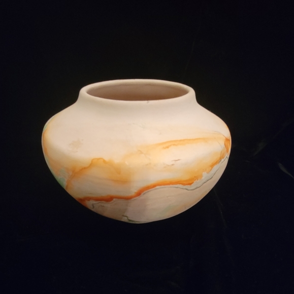 Nemadji Pottery Art Pottery Vase - Green Brown And Orange Swirl Tones - Signed - Picture 2 of 6